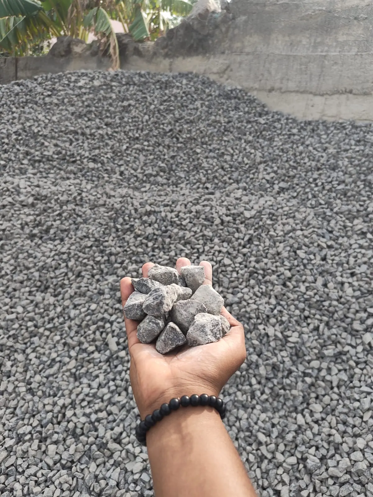 25mm blue metal aggregate, the standard coarse grade for RCC